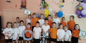 КЛОУН НЕПОНИМАЙКИН И ПРАВИЛА БЕЗОПАСНОГО ПОВЕДЕНИЯ НА ВОДЕ