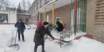 Снежные герои нашего сада