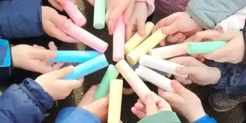 Рисуем радость...